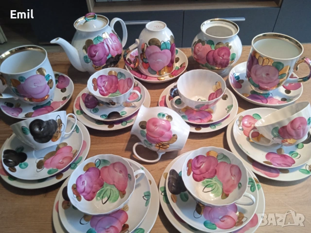 Стар Руски чаен сервиз от Дулевски Фарфор 1987г. Ръчно изработен 