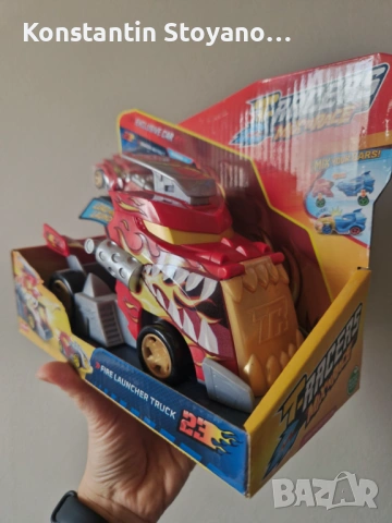 Комплект за игра T-Racers - Fire Launcher Truck ЧЕРВЕН, снимка 4 - Коли, камиони, мотори, писти - 54276419