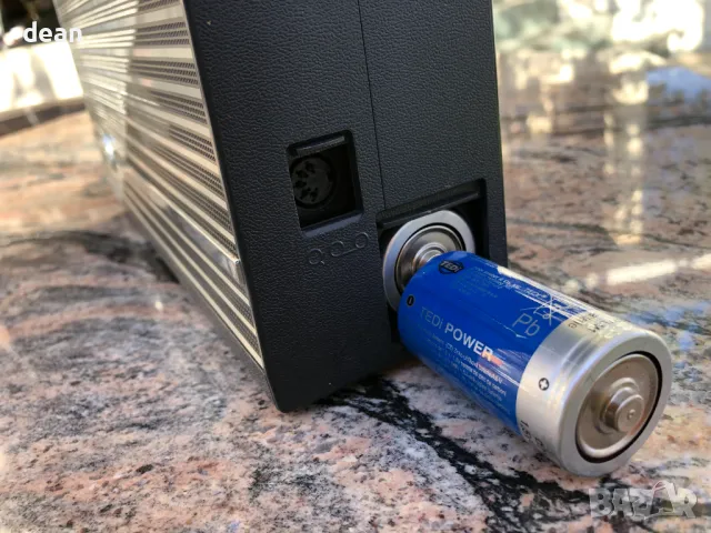 Радио Loewe vintage, снимка 7 - Радиокасетофони, транзистори - 49878206