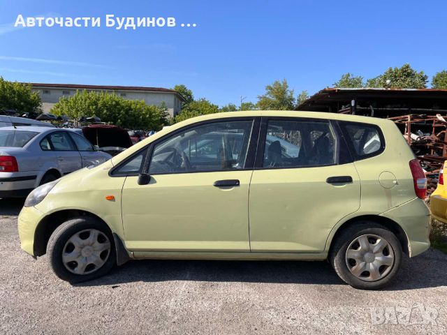 Honda Jazz 2004г. 1.2i-DSI НА ЧАСТИ, снимка 2 - Автомобили и джипове - 46099505