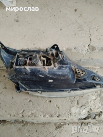 Фар за Форд Фокус, снимка 3 - Части - 54256701