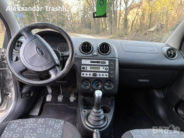 Ford Fiesta 2005 г. 1.25 бензин/втечнен газ – 75 к.с. – Евро 4, снимка 5 - Автомобили и джипове - 53801600