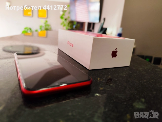Като нов - IPHONE 11 Red, снимка 9 - Apple iPhone - 53139850
