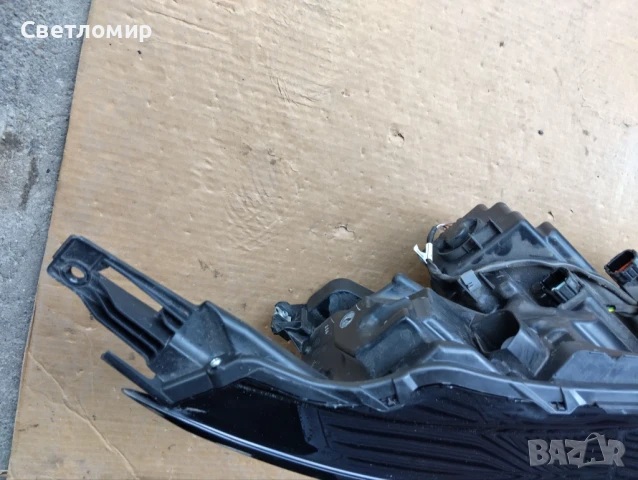 Фар десен за Nissan Qashqai J12, снимка 8 - Части - 51235232