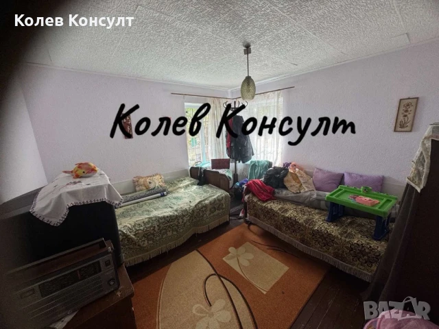 Продавам двуетажна къща в село Каснаково , снимка 9 - Къщи - 50468429
