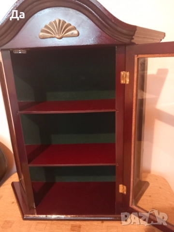 Винтидж витрина за колекции, снимка 6 - Шкафове - 52751657