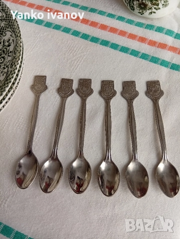 Сервиз за кафе порцелан, снимка 7 - Сервизи - 52850033