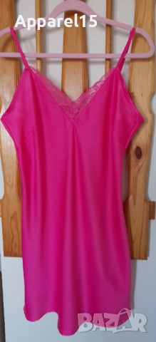 Esmara нова розова сатенена нощница EUR 42, снимка 2 - Нощници - 52925876