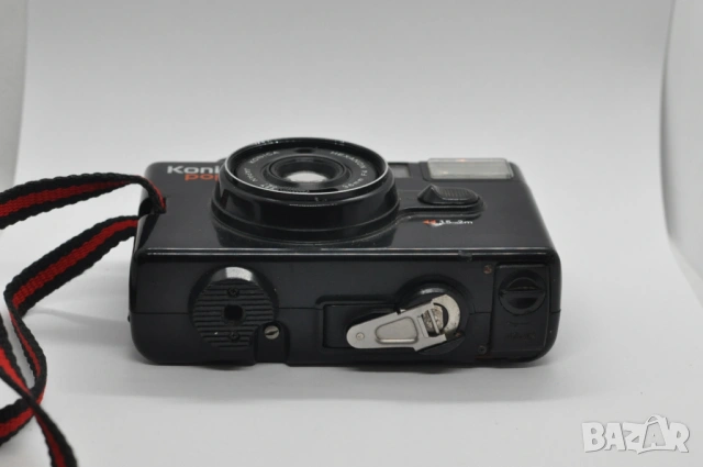 2 фотоапарата Konica, снимка 8 - Фотоапарати - 53072921