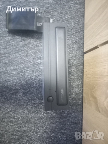 автомобилно радио, снимка 4 - Части - 51524353