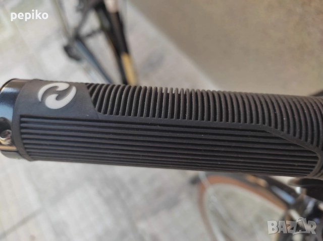 Продавам колела внос от Германия  градски велосипед CENTRAL PARK 28 цола SCHWALBE, снимка 11 - Велосипеди - 51598998