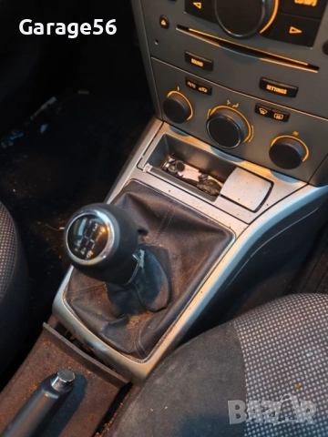 Оpel Astra H 1.7 110к.с. 6ск-на части , снимка 9 - Автомобили и джипове - 52406411