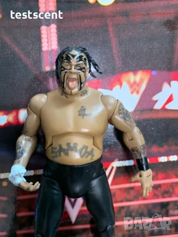 Екшън фигура WWE Umaga Умага Deluxe Aggression Series Умага Самоа Samoa jakks 2005 , снимка 2 - Колекции - 49511951