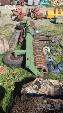 Продава се валяк 4.5 метра.