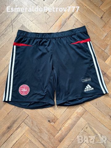 Мъжки къси панталонки Адидас Дания, снимка 1 - Спортни дрехи, екипи - 45890388