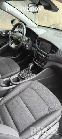 Hyundai Ioniq Hibrid , снимка 12 - Автомобили и джипове - 53091887