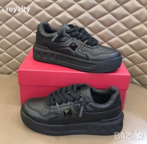 Valentino Garavani Черни Маратонки 