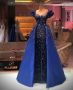 Бална рокля с 3 Д апликация с шлейф в турско синьо