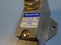 изключвател Honeywell BZV7-2RQ2-PG limit switch 15A 250V, снимка 4