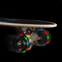 Скейтборд пениборд със светещи колела, снимка 5 - Скейтборд, ховърборд, уейвборд - 45255351