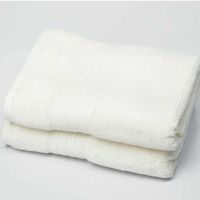 големи бели памучни хавлии за баня 180 sm x 70 sm , снимка 1 - Хавлиени кърпи - 45629675