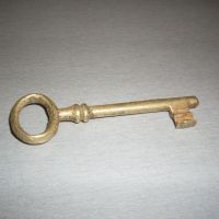 Бронзов ключ.., снимка 1 - Антикварни и старинни предмети - 45232932