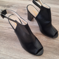 Чисто нови черни сандали на ток, снимка 7 - Сандали - 45019136