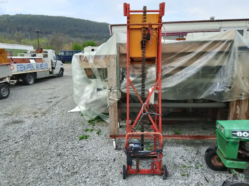 Повдигаща машина(Хаспел) за товари . , снимка 1