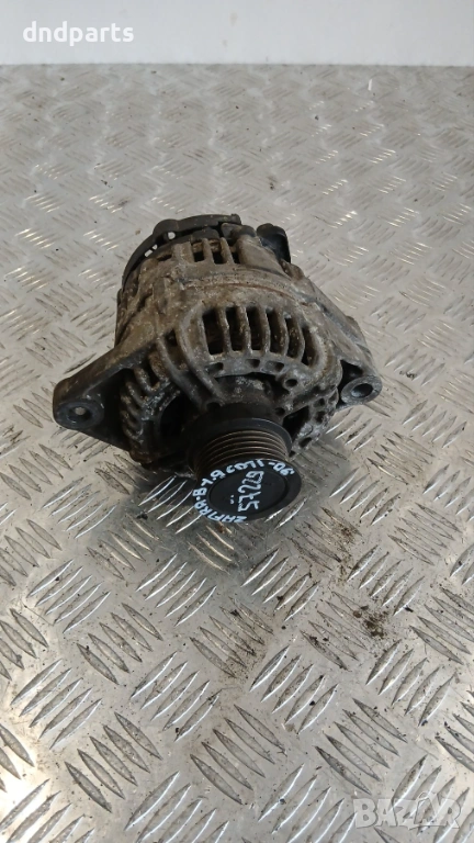 Алтернатор Opel Zafira B 1.9 CDTi 2006г., снимка 1