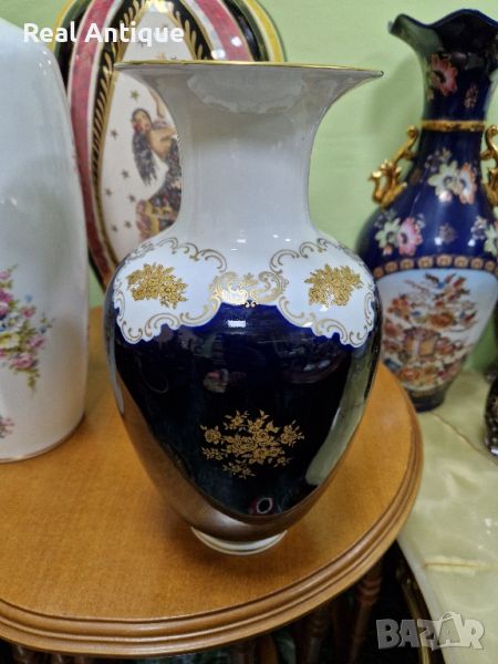 Рядка уникална антикварна колекционерска порцеланова немска ваза кобалт с позлата Reichenbach, снимка 1