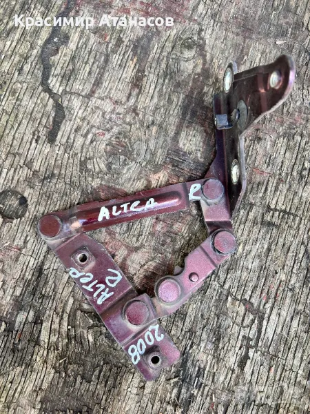 5P08233028. Панта преден капак дясна за Сеат Алтеа XL. 2005-2014г, снимка 1