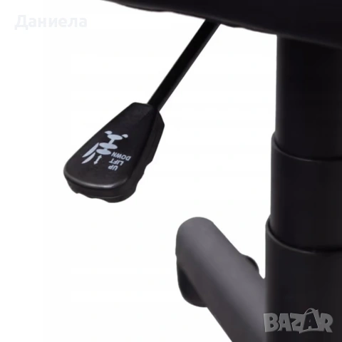 Детски геймърски офис стол – Спортен дизайн, ергономичен и регулируем, снимка 4 - Столове - 53367283