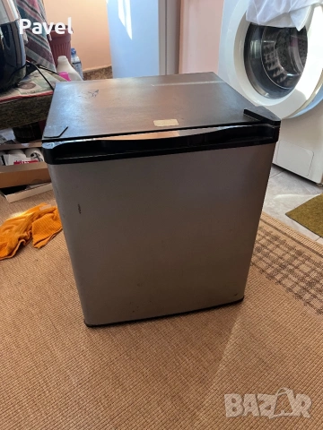 Мини хладилник 