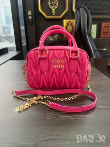 чанти miu miu, снимка 3 - Чанти - 51427805
