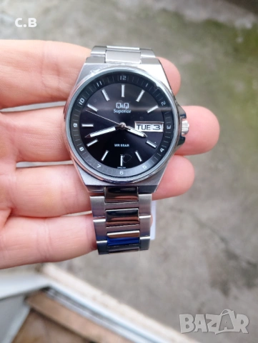 Часовник Q&Q superior