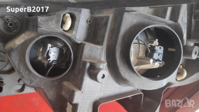 Продавам - оригинален десен фар за Toyota ProAce 2019 г. със счупено стъкло , снимка 6 - Части - 52193385