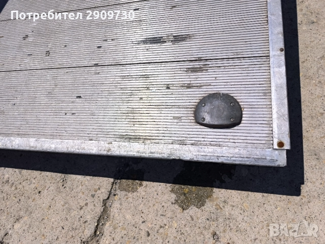 Падащ борд за Ивеко 75 Е 17 алуминиев, работещ, отлично състояние, снимка 4 - Части - 51929650