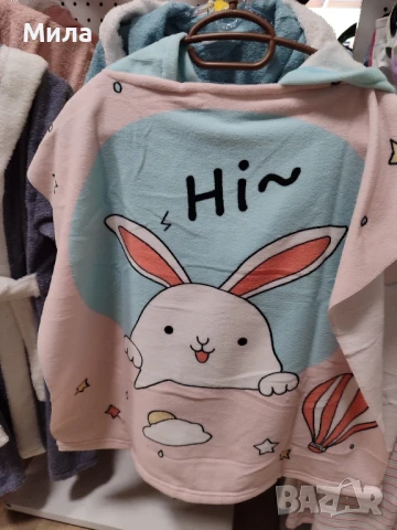 Детско хавлиено пончо за плаж, снимка 2 - Хавлии и халати - 51068026