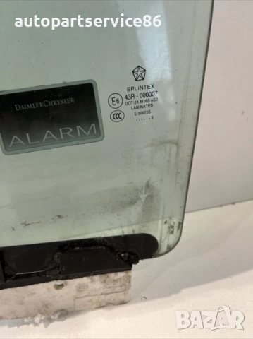 Предно ляво стъкло прозорец за врата за Jeep Commander (2010) , снимка 3 - Части - 53591960