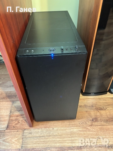 Тих компютър за интернет и филми