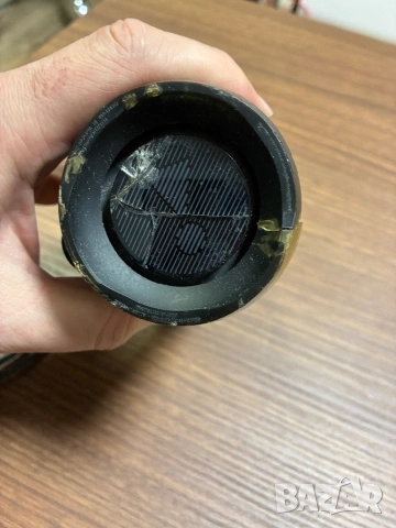 JBL Flip 4 - за части, снимка 5 - Bluetooth тонколони - 53514234