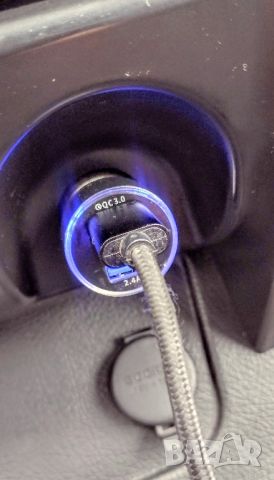 Бързо USB зарядно за Кола с лед осветление!, снимка 2 - Зарядни за кола - 42989755