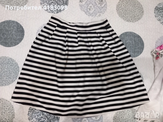 Дамски поли и рокля, снимка 9 - Поли - 51793650