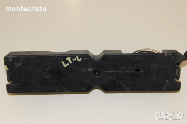 Лява платка стоп VW LT (1996-2006г.) ляв ламподържач 2D0945257C, снимка 3 - Части - 50661692