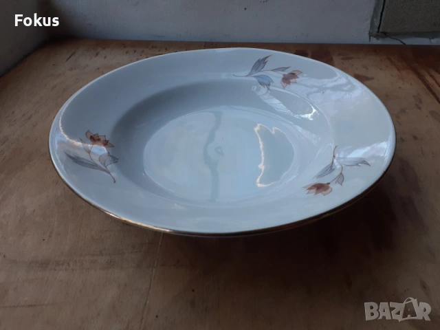 Български порцелан чиния цветя, снимка 2 - Антикварни и старинни предмети - 53267770