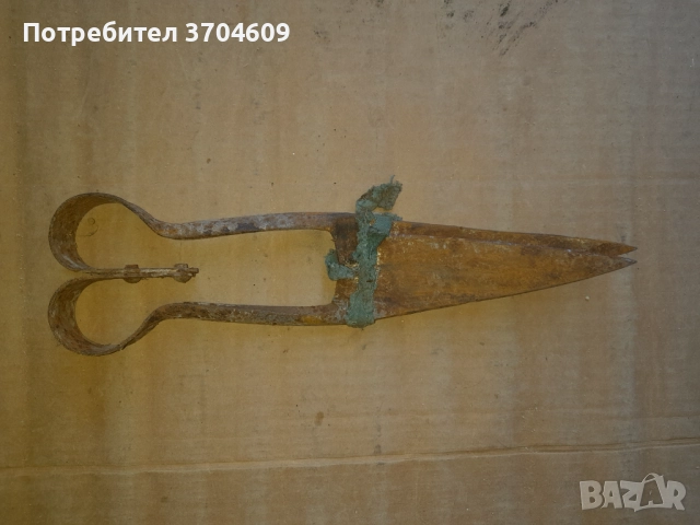 Стари гаечни ключове и ножици, снимка 2 - Ключове - 48379464