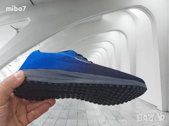 Дишащи олекотени мъжки маратонки в преливащо синьо и черно - S, снимка 5 - Маратонки - 49781631