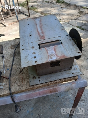 Мини абрихт-циркуляр СССР , снимка 3 - Други машини и части - 51725423