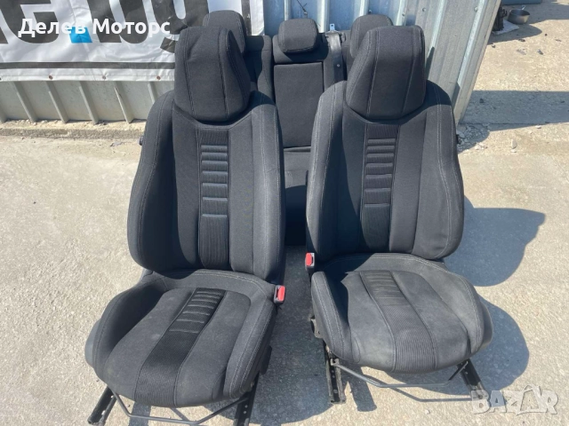 Седалки, салон от Peugeot 308 SW комби (T9), 1.6 BlueHDi, двигател BHZ (DV6FC), (10 JBGY), 120 кс.