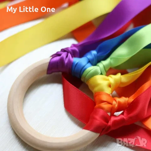 Дървен ринг с цветни ресни